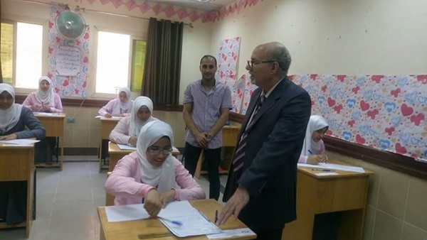 تفقد الامتحانات