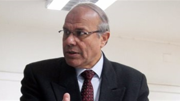 الدكتور أحمد عبدالعال