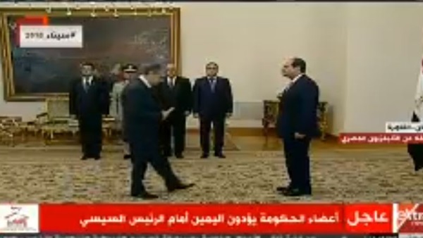 أداء وزراء الحكومة