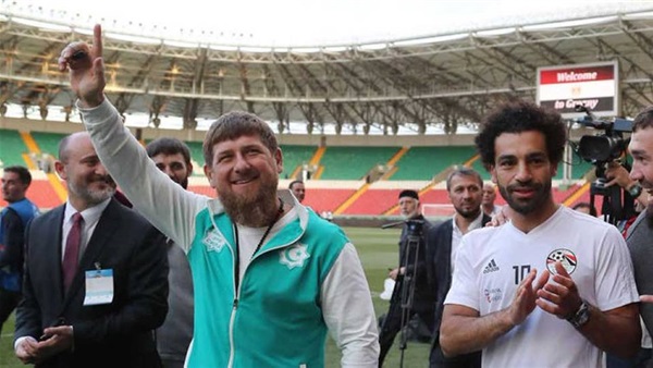 محمد صلاح والرئيس