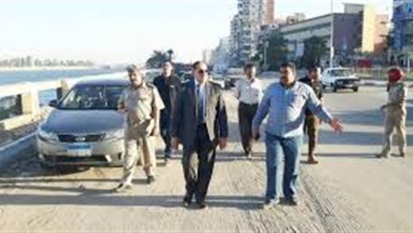 محافظ سوهاج في جولة