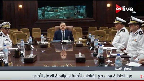 اللواء محمود توفيق