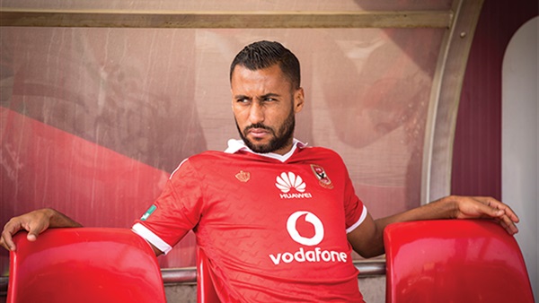 حسام عاشور لاعب الاهلي
