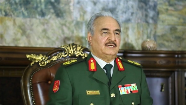 خليفة حفتر، القائد