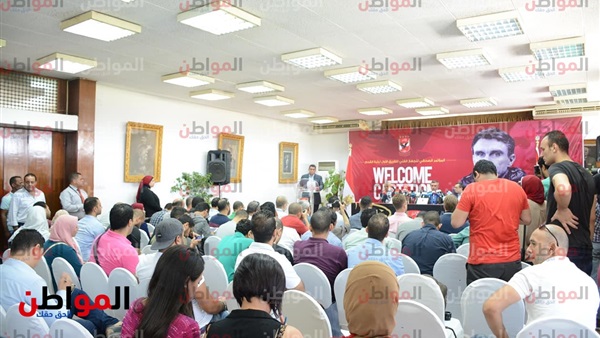 كارتيرون مدرب الأهلي