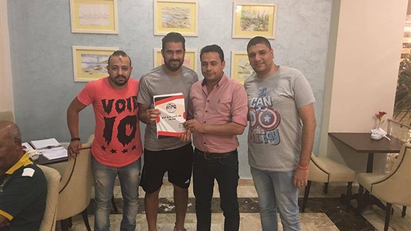 مصطفي جلال