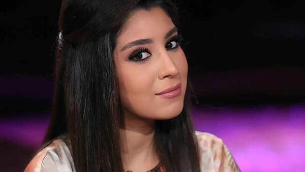 الفنانه ايتن عامر