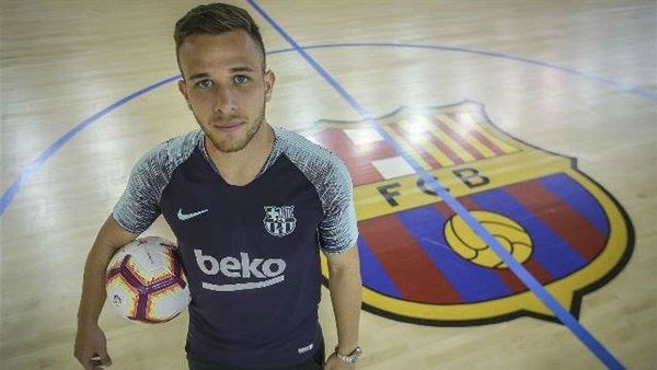 آرثر ميلو لاعب برشلونة