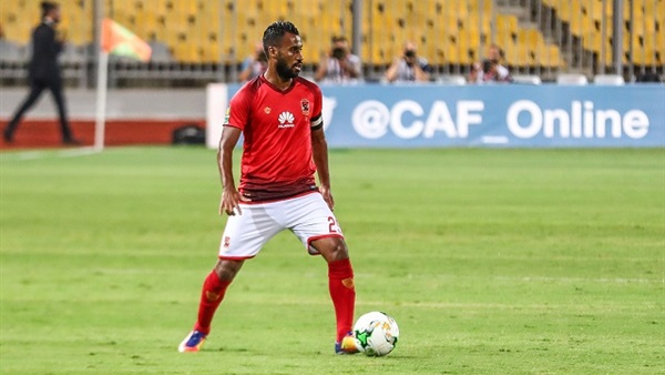 حسام عاشور لاعب الاهلى