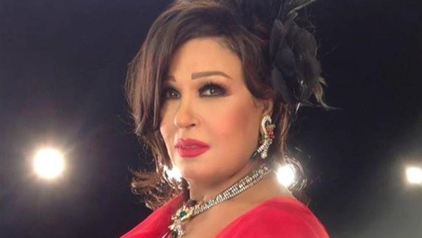 الفنانة فيفي عبده