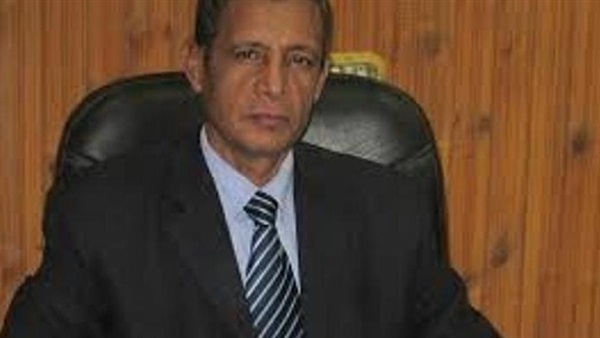 عادل عباس رئيس مركز