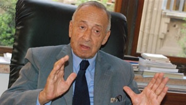 الدكتور مصطفى السعيد،