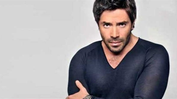 الفنان رامي وحيد