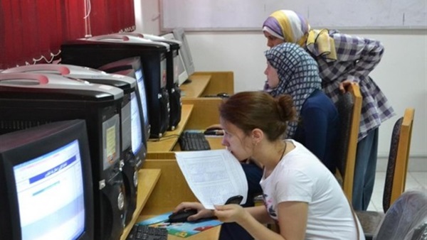 تنسيق القبول بالجامعات