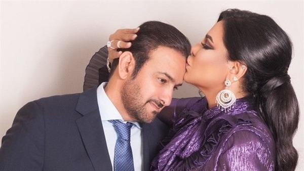 الفنانة أحلام 