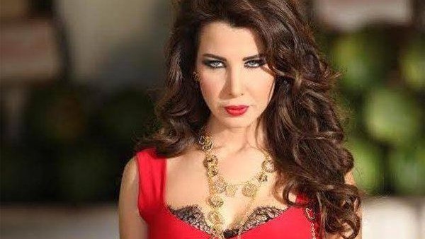 الفنانة نانسي عجرم