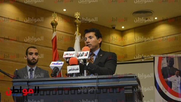 أشرف صبحى وزير الشباب