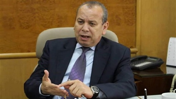 الدكتور إسماعيل