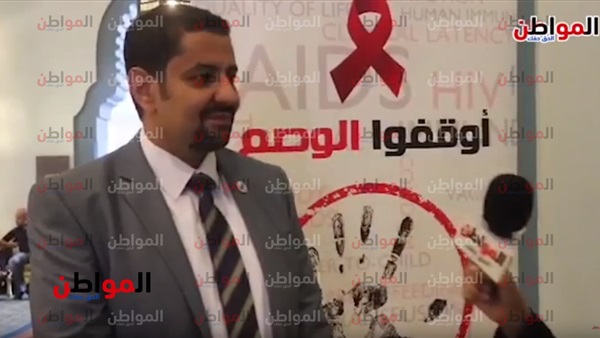 الدكتور أحمد خميس
