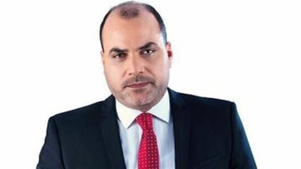  الإعلامى محمد الباز