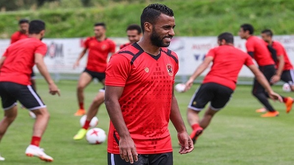 حسام عاشور