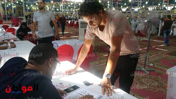 حسام غالي
