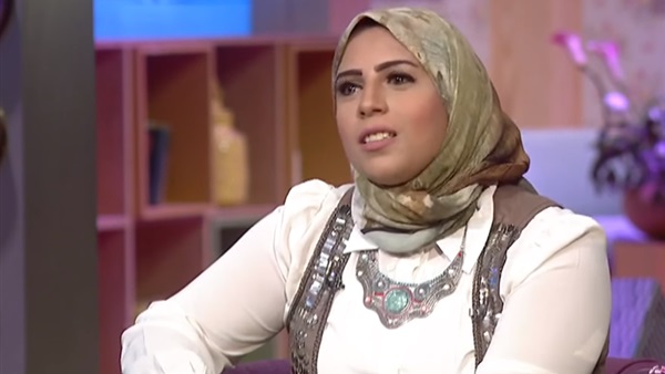 أول فتاة تعمل باللحام