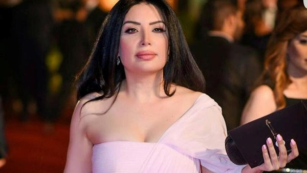 الفنانة عبير صبري