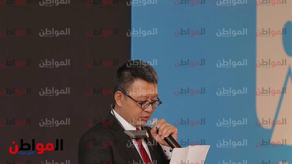 لى كه يونغ نائب
