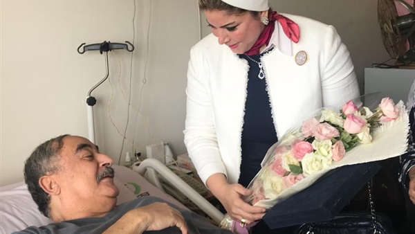 الدكتورة منال العبسي