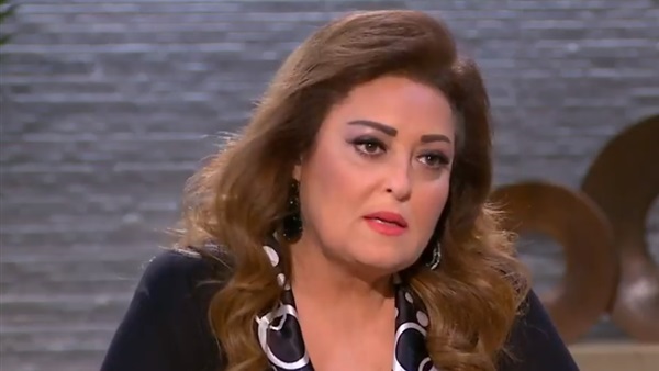 الفنانة نهال عنبر
