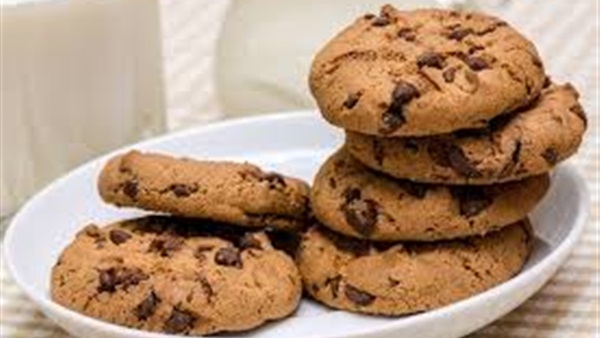 طريقة عمل كوكيز بقطع