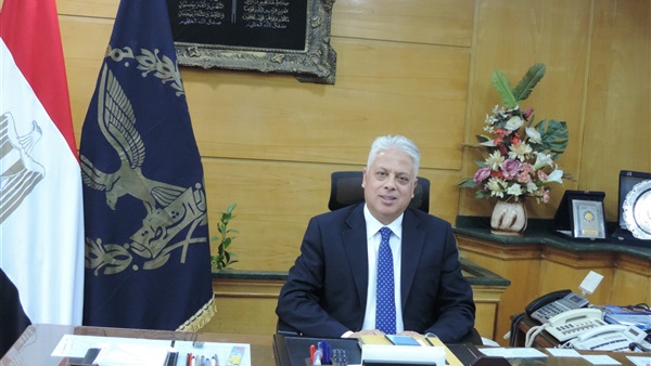 دفن جثة طباخ-مدير
