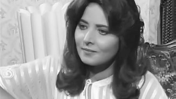 الفنانة نسرين