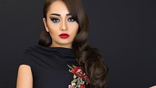 الفنانة راندا البحيري