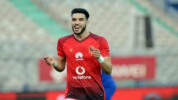 وليد أزارو لاعب الأهلي