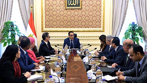 مدبولي يبحث مع سفير