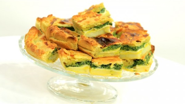 فطيرة السبانخ لفطار