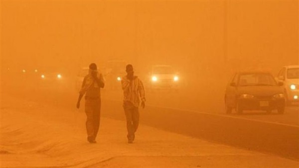 عاصفة رملية في القاهرة