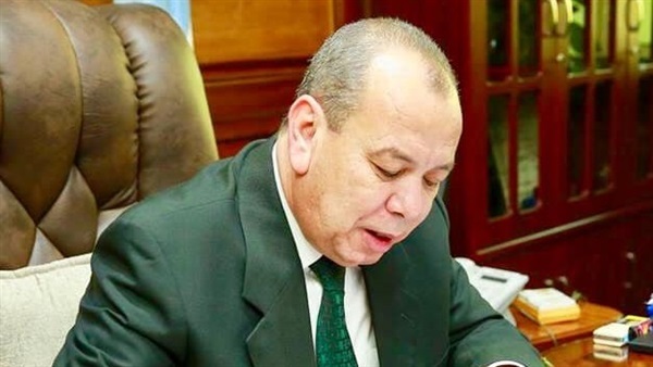 الدكتور إسماعيل