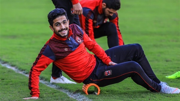 أيمن أشرف يشارك بواقي