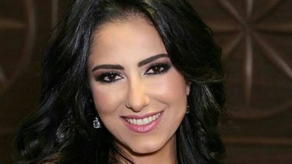 الفنانة حنان مطاوع