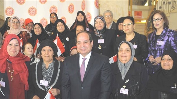 الرئيس السيسي مع