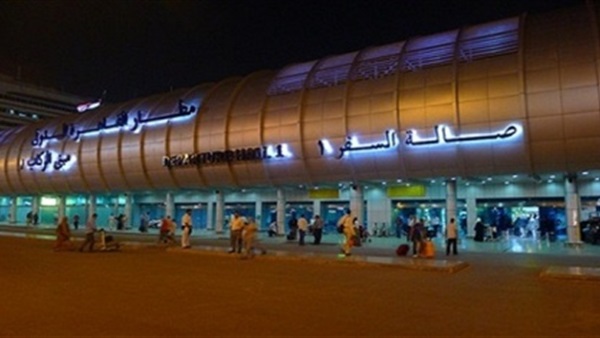 مطار القاهرة