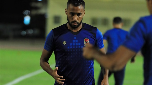 حسام عاشور