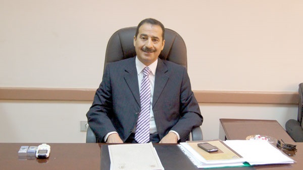 عميد معهد البحوث