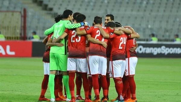 لاعبو الأهلي