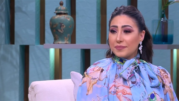 الفنانة بوسي في معكم