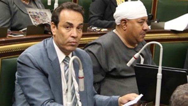 النائب ثروت بخيت