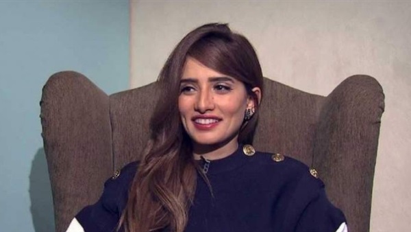 الفنانة زينة